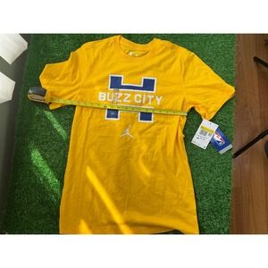Jordan Charlotte Hornets Buzz City NBA Graphic T-Shirt Yellow HV5541-728 Mens S